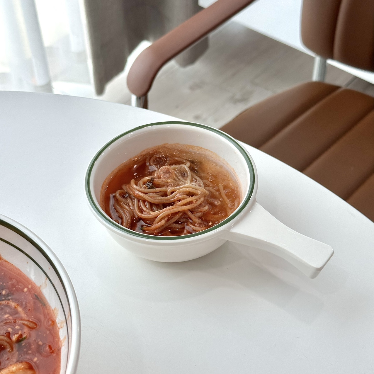 [손잡이 앞접시] 깨지지 않는 이스톤라인 멜라민 그린라인 그릇 문복희 유튜버 먹방
